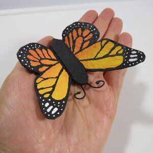 Monarch Butterfly accessory (fits on top of jars with miniatures inside)